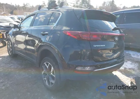 2020 Kia Sportage Ex z USA, uszkodzony, nr VIN KNDPNCAC9L7697562